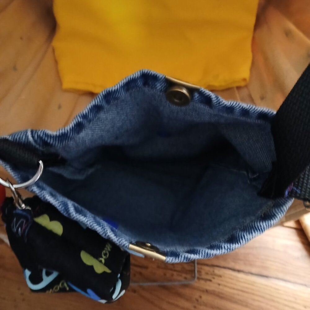 DENIM DOGGY WALKING, WATER BOTTLE, DOGGY POOP BAGS, WITH TREAT HOLDER - Picture 4 of 4
